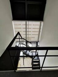 Centro Bianco (D19), Office #625902091